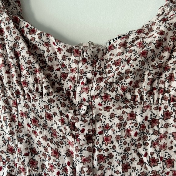 Floral mini dress - Picture 3 of 5